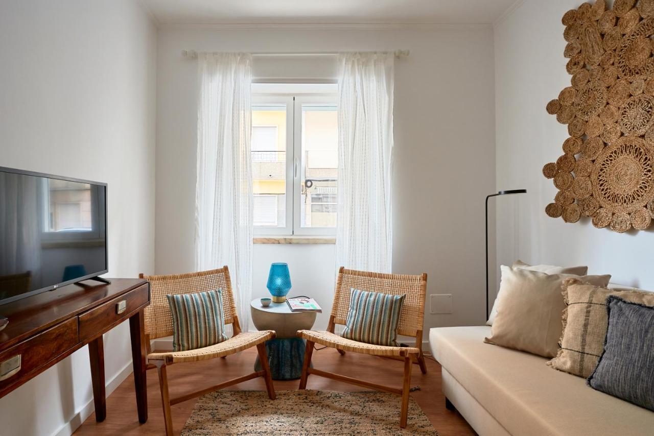 Belém Light Filled Apt With Patio, By TimeCooler Lisboa Exterior foto
