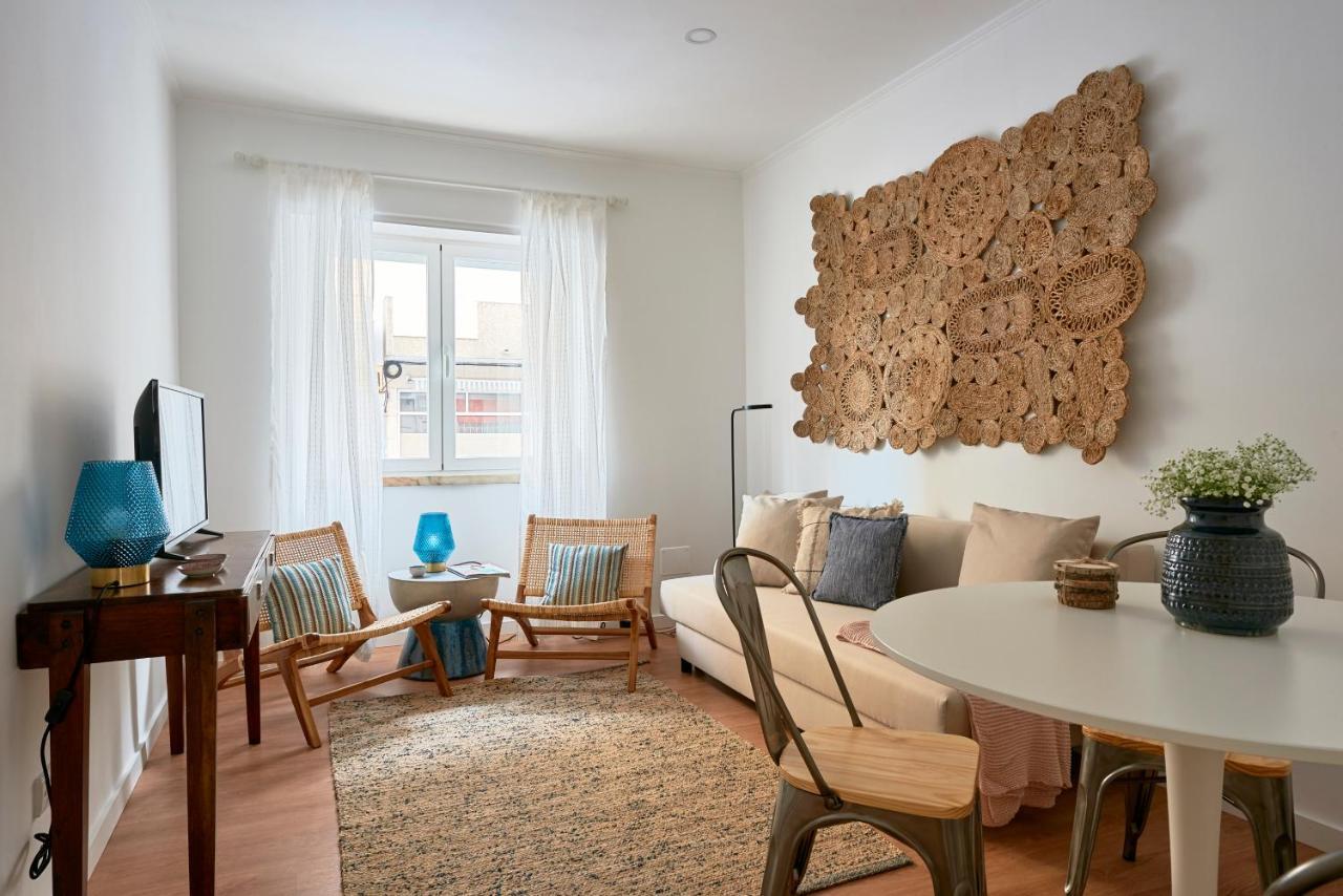 Belém Light Filled Apt With Patio, By TimeCooler Lisboa Exterior foto