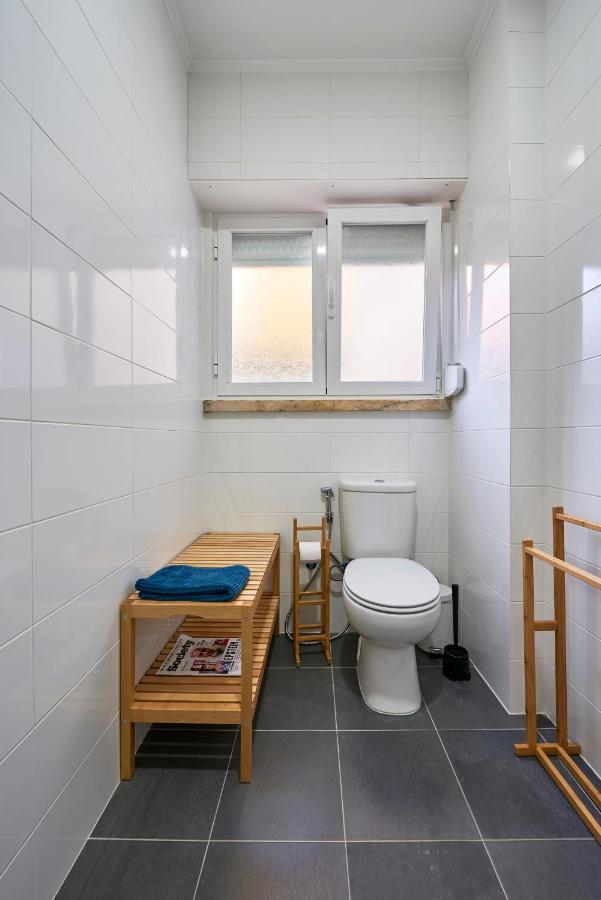 Belém Light Filled Apt With Patio, By TimeCooler Lisboa Exterior foto